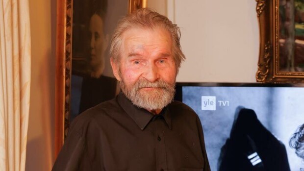 Sotaveteraani Hannes Tuovisen, 98, analyysi Ukrainan kriisistä: Sama tilanne kuin talvisodassa Hannes Tuovinen