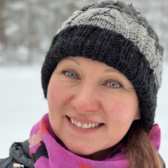 Tässä ovat uudet Maajussille morsian -sinkut - poikkeuksellisen tasa-arvoinen kattaus! elina