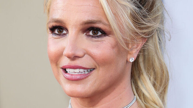 Britney Spearsin rohkeiden alastonkuvien ympärillä kuohuu – näin tähti puolustautui Britney Spears