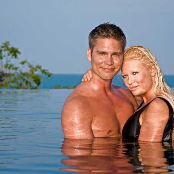 Linda Lampenius listaa värikkään elämänsä käännekohdat: 'Luulin, etten koskaan saisi lapsia' Linda ja Martin