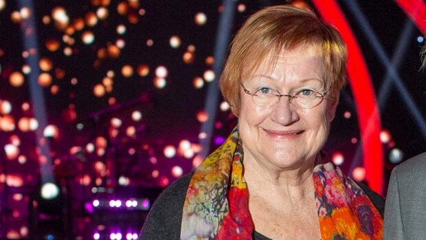 'Häpeä' - Presidentti Tarja Halosen twiitti räjäytti valtavan raivon, raju purkaus Putinista Tarja Halonen