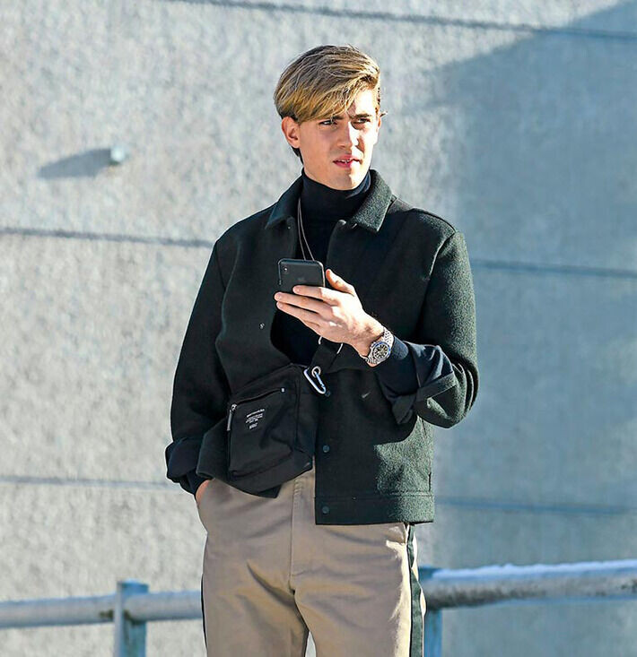 Seiskan paparazzi bongasi Robinin viime maaliskuussa. Tuolloin popparin ranteessa komeili Rolex GMT-Master II -kello. Robin packalen
