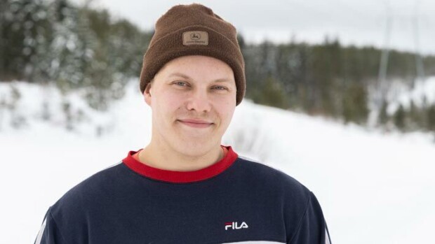 Hevostyttöön rakastunut Maajussi-Patrik ehdottomana: ”Meille ei tule elikoita” Patrik Nummela