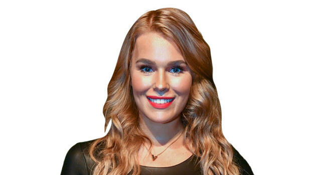 Pikkumustapommi! Sara Sieppi ei kainostele: 'Tääl ollaan valmiina!' Sara Sieppi