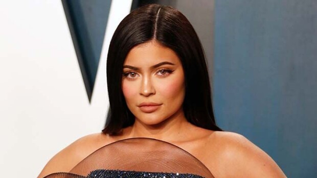 Kylie Jenner antoi lapselleen eläimellisen nimen kylie jenner