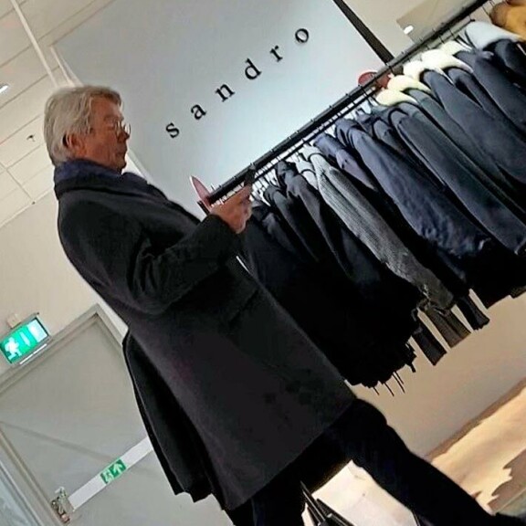 Ohhoho! Ökymiljonääri Björn ”Nalle” Wahlroos shoppaili alevaatteita – kuva! Nalle Wahlroos