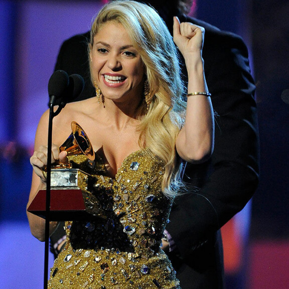 Amerikkalaisen Grammy-palkinnon lisäksi Shakira on saanut lukuisia Latin Grammy -palkintoja latinalaisen musiikin alalla. Shakira