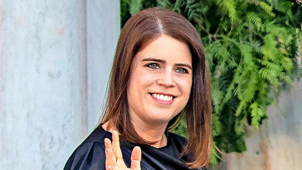 Prinsessa Eugenie äänittää podcastia kotisohvaltaan - vastaisku Andrew-isän seksikohuihin? prinsessa eugenie