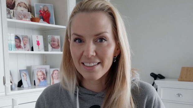 Näin syntyi pimppiperjantai! Piritta Hagman pohtii kuukautisia Iholla-sarjassa Piritta Hagman