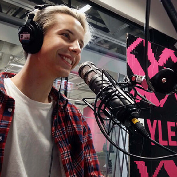 Tuure Boelius tunnustaa telkkarissa yllättävän asian kaveripiiristään tuure