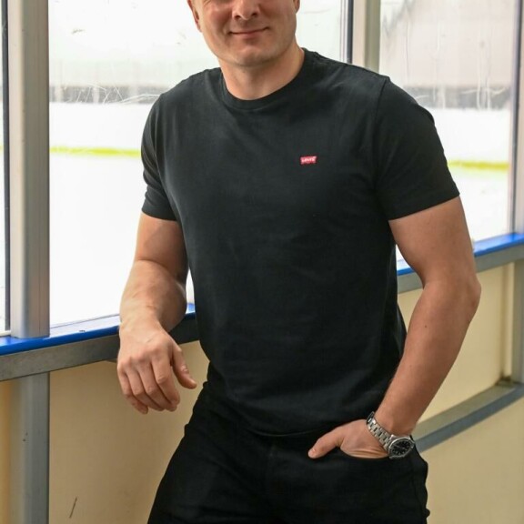 Kovassa kondiksessa. Severi Saarinen on harjoitellut ahkerasti elämänsä ensimmäistä elokuvapäärooliaan varten. Kovassa kondiksessa. Severi Saarinen on harjoitellut ahkerasti elämänsä ensimmäistä elokuvapäärooliaan varten.