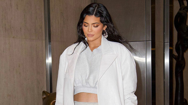 Upeat raskauskuvat! Kylie Jenner rohkeampana kuin koskaan - fanit uskovat lapsen jo syntyneen! Kylie Jenner