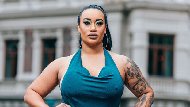 Sinkut paljaana -Endia on käynyt lukemattomissa kauneusleikkauksissa: 'Näen itseni peilistä lihavana' Endia Patterson Sinkut paljaana -ohjelmasta