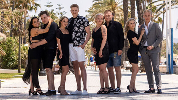 Varo juonipaljastuksia! Bängipommi räjähtää Temptation Islandilla: 'Mentiin päätyyn asti' Temptation Island Suomi