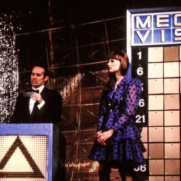 Marika sai mega-liitteen nimeensä 1990-luvulla ollessaan megatyttönä Jukka-Pekka Palon juontamassa Megavisassa. Marika sai mega-liitteen nimeensä 1990-luvulla ollessaan megatyttönä Jukka-Pekka Palon juontamassa Megavisassa.