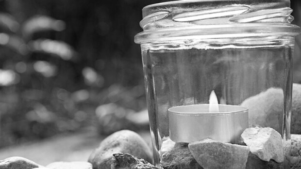 90 päivää morsiamena -sarjan Jason Hitch, 45, on kuollut Kynttilä