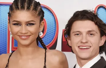 Näyttelijä Zendayan seksikäs seittimekko sai somen sekaisin – pituusero käsipuolessa komeilevaan kultaan pantiin merkille