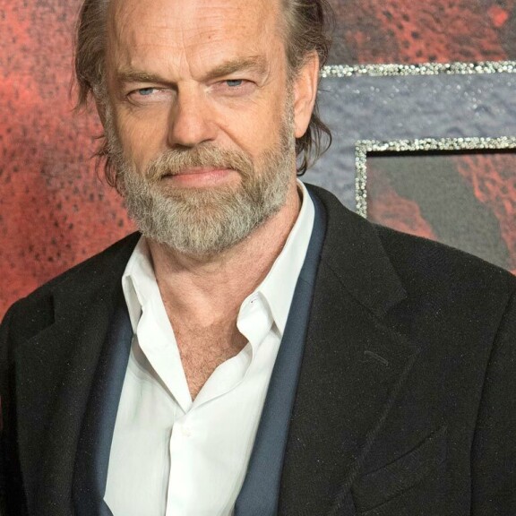 Peter Jacksonin Taru sormusten herrasta -trilogian ensi-illasta 20 vuotta – Seiska selvitti tähtien kohtalot Hugo Weaving