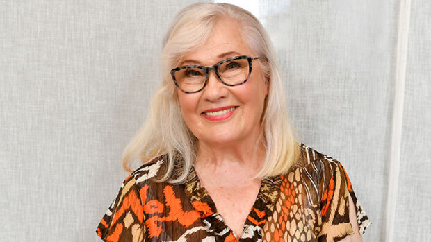 Suosikkinäyttelijä Maija-Liisa Peuhu sai yllättävän puhelun faniltaan – suostui erikoiseen pyyntöön Maija-Liisa Peuhu