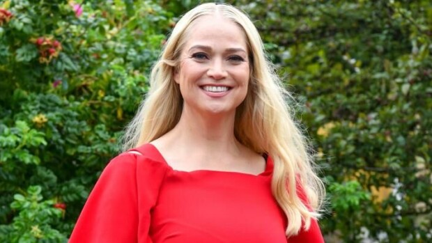 Pippa Laukan rehellinen kuva ilman filttereitä - palkkasi personal trainerin itselleen pippa laukka