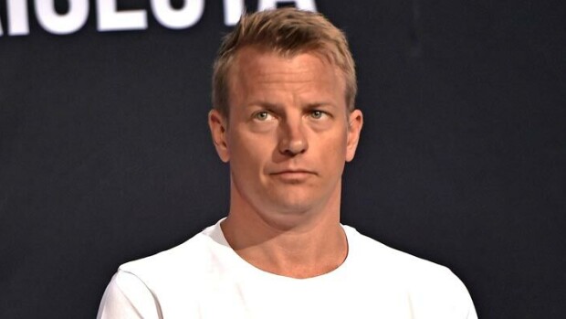 Kimi Räikkösen ystävältä arvio jäämiehen tulevaisuudesta: 'Täysi juomakaappi ja tienannut enemmän kuin ehtii tuhlata' Kimi Räikkönen