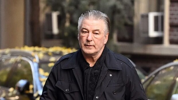 Alec Baldwin pelkää Hollywood-uransa olevan ohi – avautui itkuisena ampumatragediasta Alec Baldwin