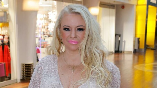 Hyvästi! Johanna Tukiainen valitsi viimein väkivaltaisen Paulin ja ex-kihlattunsa väliltä Johanna Tukiainen