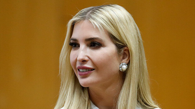 Ivanka Trump palasi jetset-elämään – näyttäytyi Louis Vuitton-suunnittelija Virgil Ablohin muistobileissä Miamissa Itrump