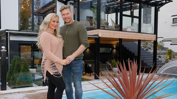 Aki Manninen palaa televisioon - avaa taloustilanteensa yleiseen keskusteluun Rita ja Aki Manninen