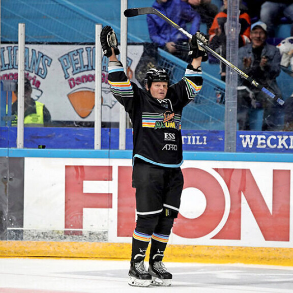 Huumehelvetistä selvinneestä Marko Jantusesta tehdään elokuva - kiekkolegendan roolissa Tuntematon sotilas -tähti Marko jantunen