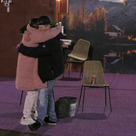 Aki ja Jassu eivät ole olleet kauden aikana läheisissä tekemisissä keskenään. Aki ja Jassu eivät ole olleet kauden aikana läheisissä tekemisissä keskenään.