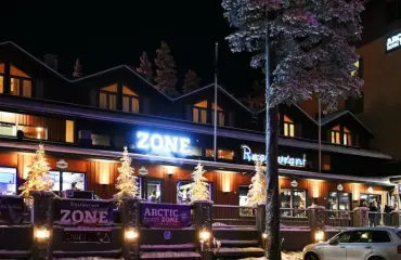 Muodokas nainen pyöritti pyllyä ja istahti kyselemättä syliin – näin tulikuumaa on meno Rukan after skissä: ”Poikamiehet joutuvat poistumaan ilmastointikanavia pitkin”