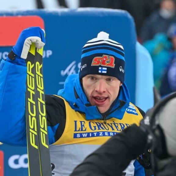 Iivo Niskanen on mies, jolla suksi luistaa ja joka ei jää myöskään sanattomaksi median edessä. Iivo Niskanen on mies, jolla suksi luistaa ja joka ei jää myöskään sanattomaksi median edessä.