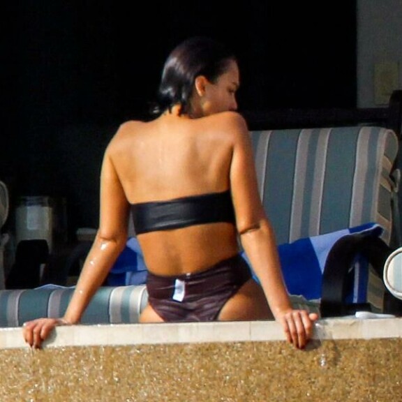 Näyttelijä vaikutti päivettyneeltä. jessica