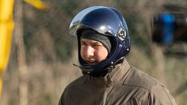 Tom Cruisen pyöristyneet posket hämmentävät jälleen - Kävikö tähti täyttämässä kasvojaan kirurgin veitsen alla? Katso kuvat! Tom Cruise