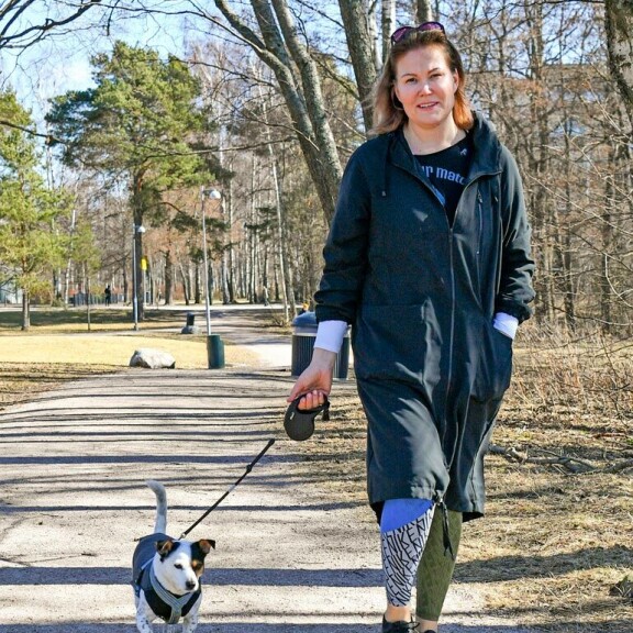 Sanna on ollut julkisuudessa vuosikausia ja verkostoitunut useiden tahojen kanssa. Hän on tuttu näky myös erilaisissa hyväntekeväisyystapahtumissa. Sanna on ollut julkisuudessa vuosikausia ja verkostoitunut useiden tahojen kanssa. Hän on tuttu näky myös erilaisissa hyväntekeväisyystapahtumissa.