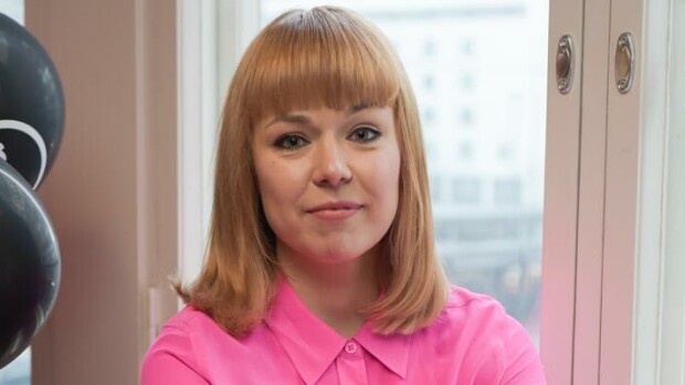 Minna Parikka vie ex-miehensä käräjille – kenkäsuunnittelijalla ei muuta vaihtoehtoa Minna Parikka