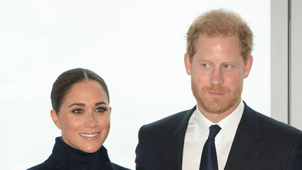 Perheriita repesi: Meghan ei suostu matkustamaan sairaan kuningattaren luokse - Harry haluaa viettää vielä yhden joulun Elisabetin kanssa Sussexin herttuapari Harry ja Meghan