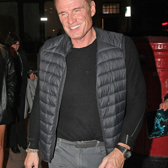 Action-tähti Dolph Lundgren juhli syntymäpäiviään Lontoon yössä - käsipuolessa liki neljä vuosikymmentä nuorempi fitness-tyttöystävä dolph