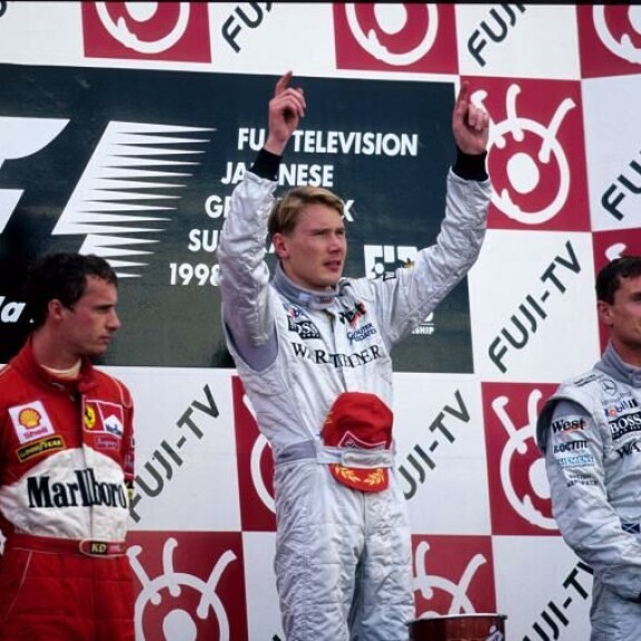 Mika Häkkinen ponkaisi Vantaan Martinlaaksosta formuloiden maailmanmestariksi. Mika Häkkinen ponkaisi Vantaan Martinlaaksosta formuloiden maailmanmestariksi.