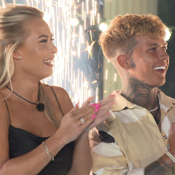 Mitä tapahtui kommunikaatio-ongelmissa velloneelle Love Island -Kretelle ja Nicolle? Kohukaksikko myöntää: ”Riitelemme turhista jutuista” – sopivat treffit yllättävään paikkaan Krete ja Nico
