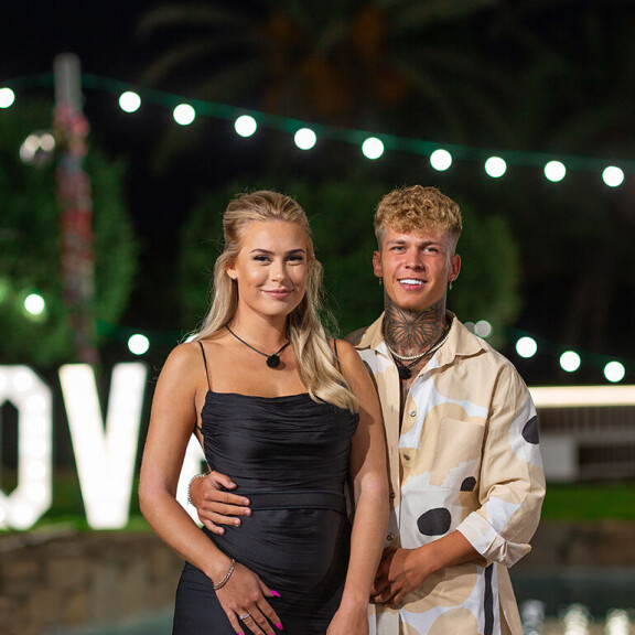 Mitä tapahtui kommunikaatio-ongelmissa velloneelle Love Island -Kretelle ja Nicolle? Kohukaksikko myöntää: ”Riitelemme turhista jutuista” – sopivat treffit yllättävään paikkaan Krete ja Nico