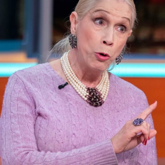 Lady C vetoaa useisiin hovilähteisiinsä. – Heillä ei ole mitään syytä valehdella. Lady C