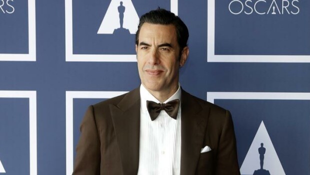 Sacha Baron Cohen huijasi olevansa suomalainen – muistatko nämä kohut 50 vuotta täyttäneen törkykoomikon uralta? Sacha Baron Cohen