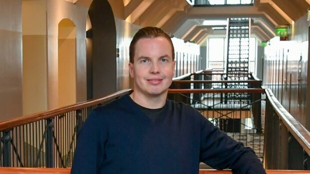 Elinkautisesta vapautunut Janne Raninen lapsuudestaan ongelmalähiössä: Pikkupoikana katsoin avuttomana vierestä, kun äitini pahoinpideltiin Janne Raninen