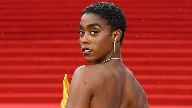 No Time To Die -elokuvan maailmanensi-ilta: Bond-tytöt poseerasivat valovoimaisina - katso kuvat tyrmäävistä tähdistä! Lashana Lynch