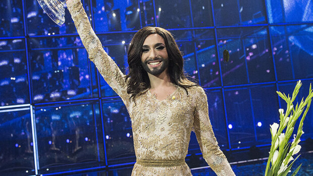Mitä kuuluu viisuvoittaja Conchita Wurstille? Katso tuoreet kuvat tyylillään kohauttaneesta laulajasta! Conchita Wurst