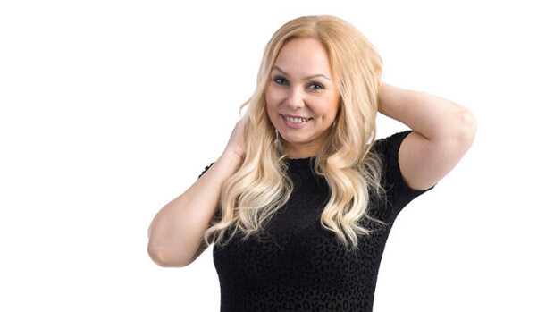 Ohhoh, BB-Minna kertoo harrastaneensa seksiä tunnetun suomalaisjulkkiksen kanssa ennen Big Brother -taloon astumista - Lasselta paljonkertova reaktio! BB-Minna