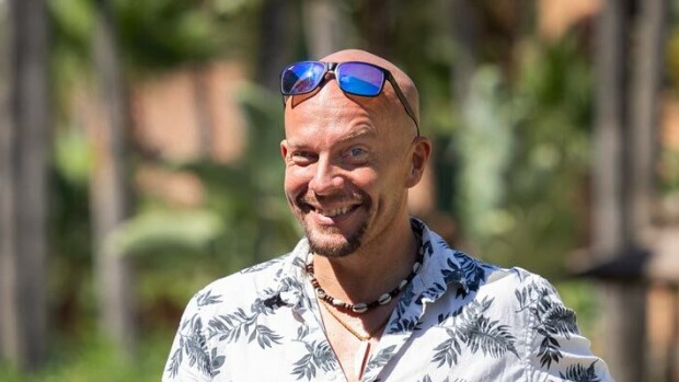 Kammottava ajatus! Vakavassa moottoripyöräonnettomuudessa ollut suomalaismiljonääri Henry Aflecht: Mietin ilmalennon aikana… Henry Aflecht