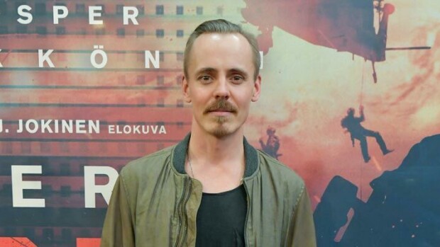 Jasper Pääkkösen kalsarimainokset kummastuttavat! Elokuvatähden yllätysbisnes tahkoaa miljoonia Jasper Pääkkönen